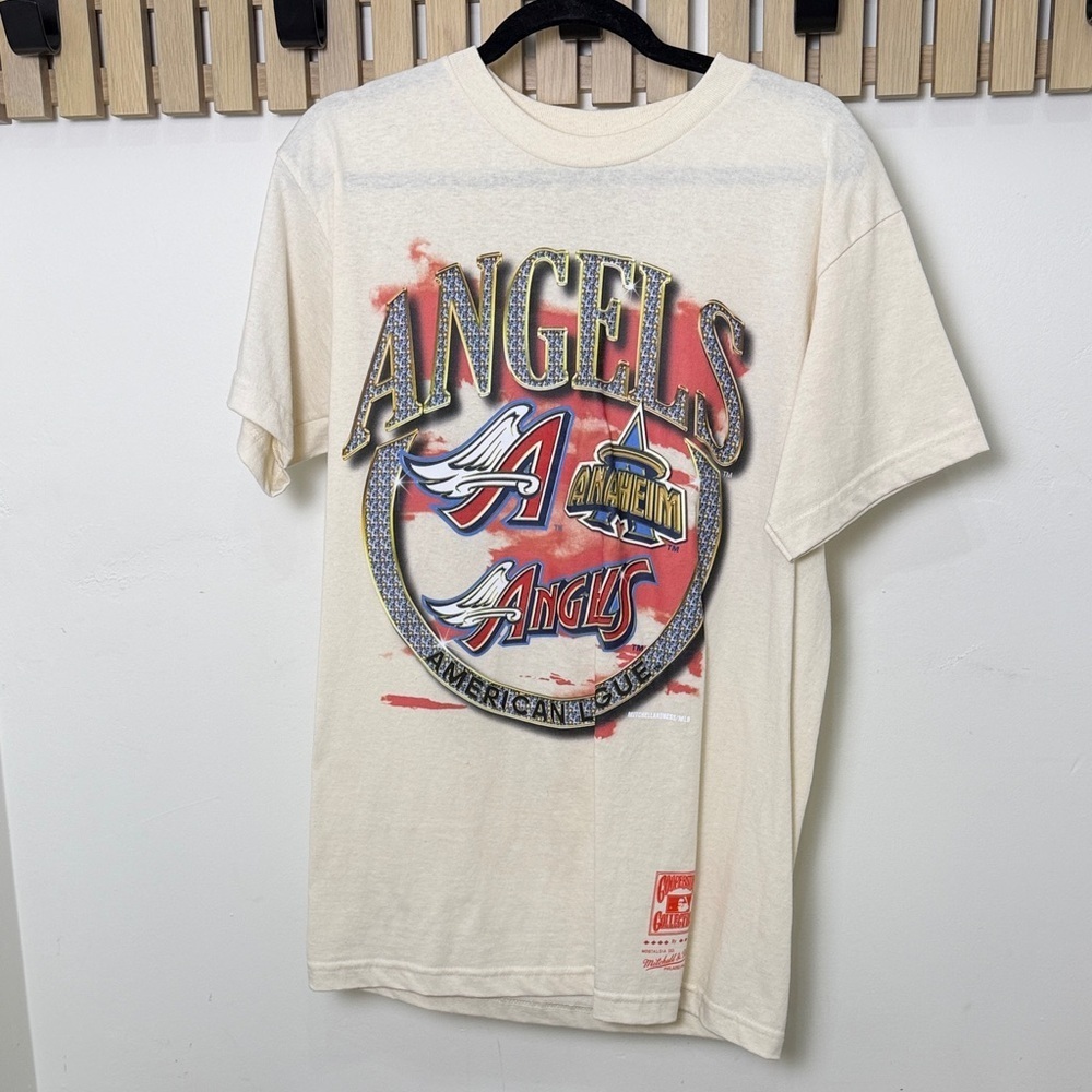 Mitchell & Ness California Angels Cooperstown Collection  Jewels T-Shirt size M
